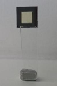 sample_holder_Si3N4_membrane.jpg