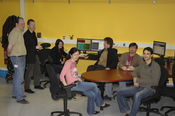 Users in the new extension building of ID11.