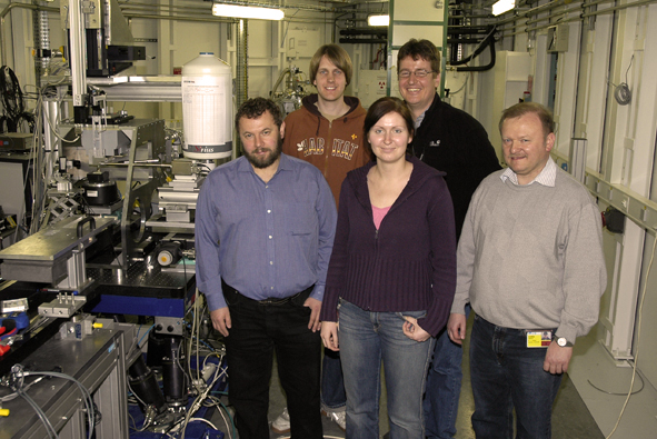 The first team of users on the extended ID13 in the hutch.